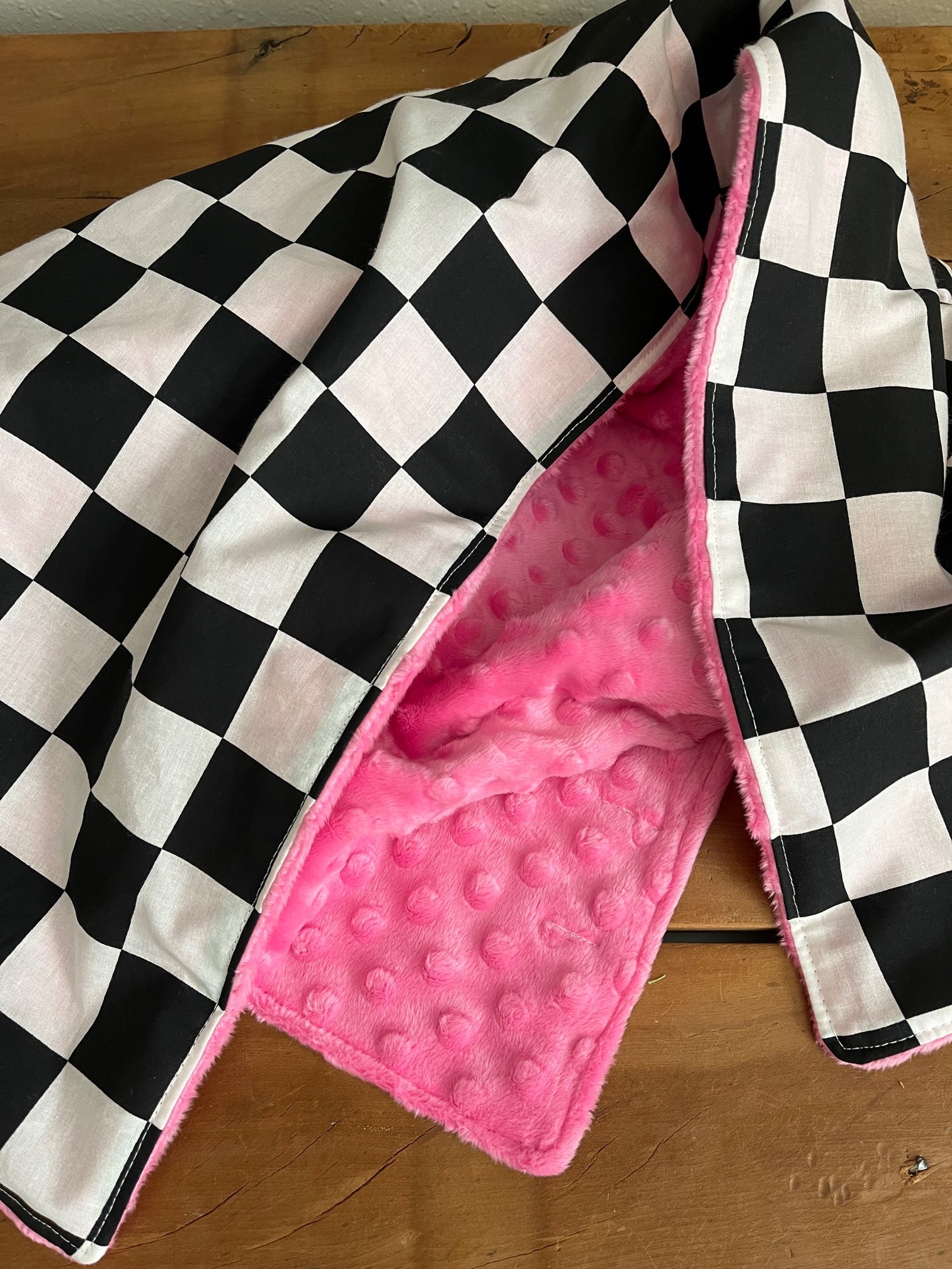 RACING CHECK BLANKET WITH HOT PINK MINKY
