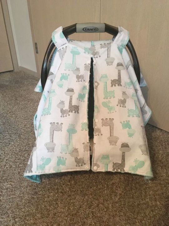 Giraffe Car Seat Canopy Cover, Safari Nursery Theme - The Creative Raccoon