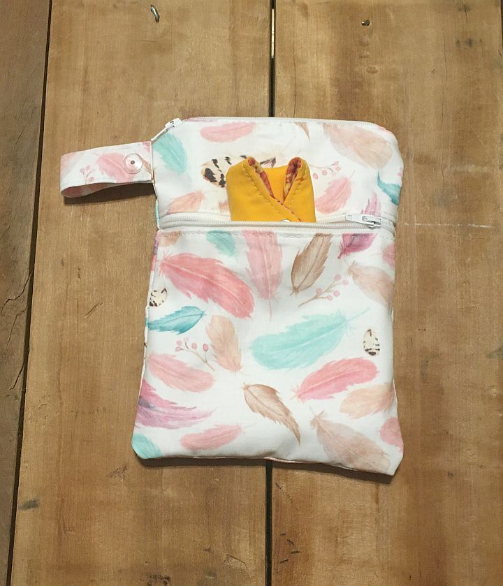 Period Bag for Tweens, Boho Feather, Wet Dry Bag - The Creative Raccoon