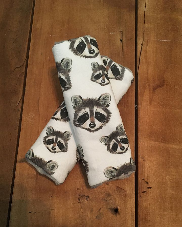 Raccoon Seat Belt Covers, Gift for Toddlers - The Creative Raccoon