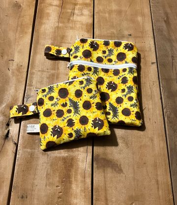 Wet Bag for Sanitary Pads, Period Bag for Teens, Sunflower Gifts for Women - The Creative Raccoon
