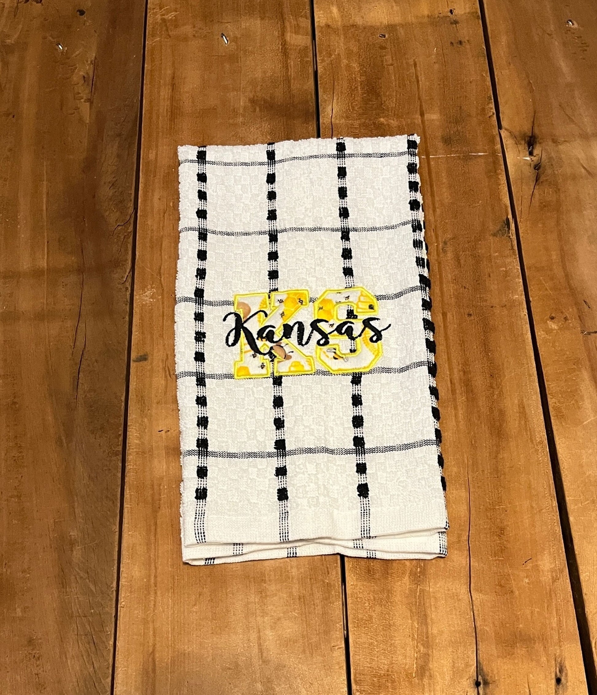 kansas towel with bee fabric in the KS
