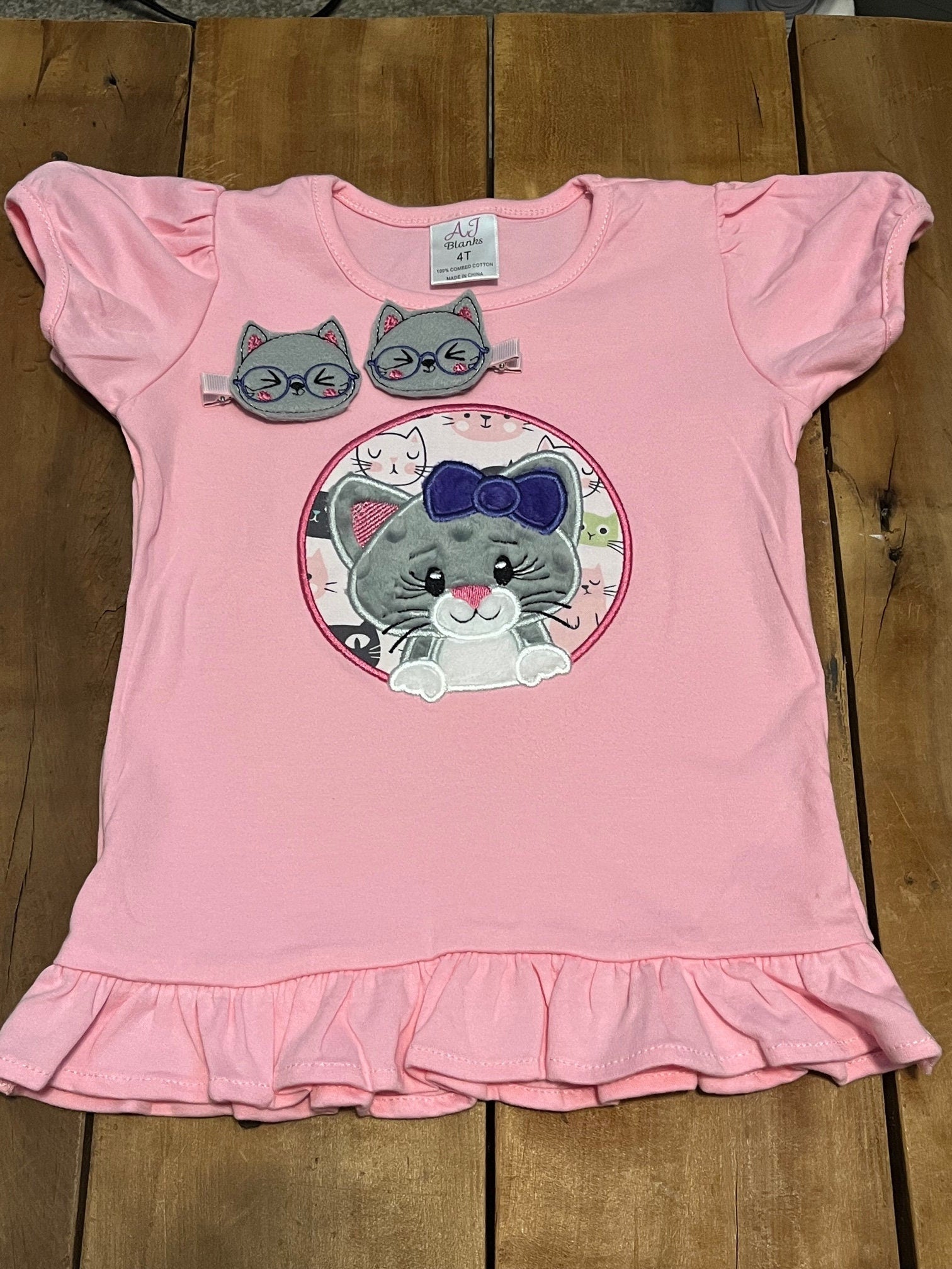 embroidered cat shirt & cat pigtail clips
